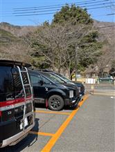 翌日、また別のデリカが3台