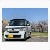 広くて運転しやすい車です！
