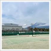 ひさびさに富士山が見えるテニ ...