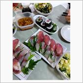 お昼はマグロ尽くし🍣4/6 ...