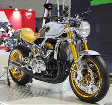 カフェスタイルのZ900RS 公道仕様！