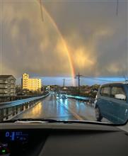 夕立ちからの虹🌈(&#180;･ω･`)