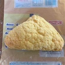 三角メロンパン