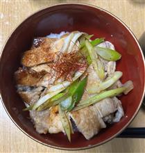 「男の料理」味はさいきょうの豚丼！ 