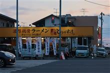 新規オープンなラーメン屋さんの駐車場で質問攻めされた件