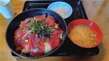 今日は漬け丼の日