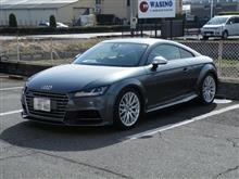 これもメンテナンス...AUDI 8S TTS　スナッポンドクターカーボン