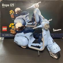 レゴ10298のベスパ125完成です♪