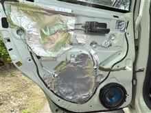 セルボリアスピーカー交換の為調査