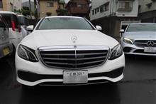 W213 E220d、憧れのエクスクルーシブグリルにフェイスチェンジ