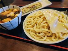「深山(しんざん)うどん」一反もめんが登場⁉️