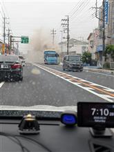 休日出勤の道すがら