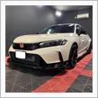 新車も磨いて本物のガラスコーティングを施工致します。の画像
