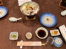 出張2日目。フグ料理発祥の『春帆楼』で昼食。