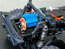 MN-128 BK ラングラー メタルパーツ換装２　Ｆバンパーブラケット