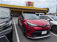 ジェームスの駐車場にて