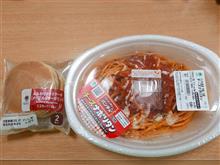 ファミマのパンチョ監修特盛太麺！チーズナポリタンとふんわりホットケーキを！！