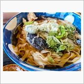 昭和レトロ食堂で味わう涼