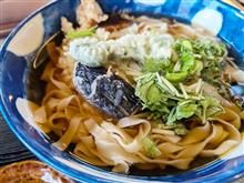 昭和レトロ食堂で味わう涼