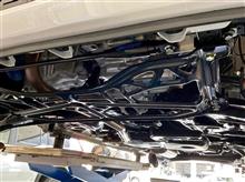 SPOONのボディ剛性向上パーツ&#215;3の投入で上質感のある乗り味を実現。“STIFF PLATE FRONT”、“MOTION CONTROL BEAM FRONT/REAR”そして“リジカラ”を装着。