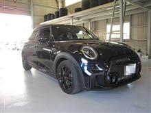 前回に続いて　MINI F55クーパーSD　リヤブレーキパッド＆ローター交換　ディクセル