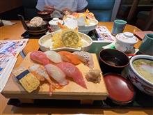 洗車して💦〜、シャワー浴びて〜、ランチして〜