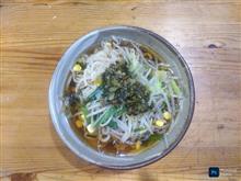 半額弁当二個、野菜沢山喜多方醤油ラ一メン・・・