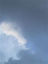 ちょっと怪しいお天気❓