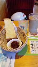 暑い日は朝練だね