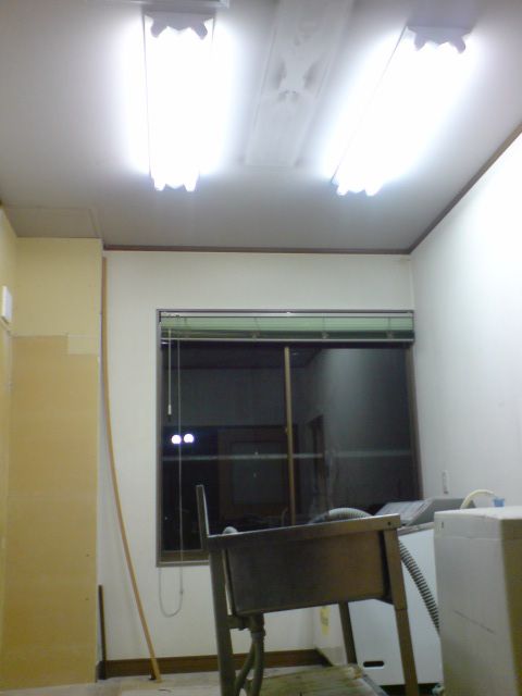 １階