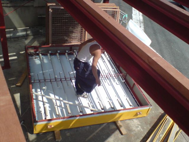 看板を解体