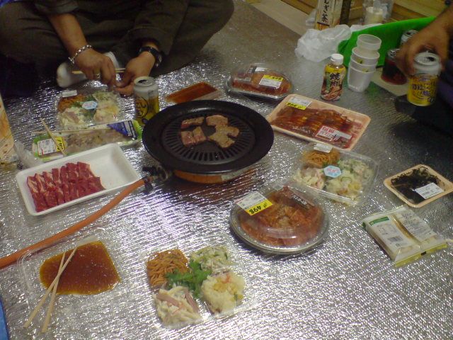 ガンガン焼いて、ガンガン飲みました