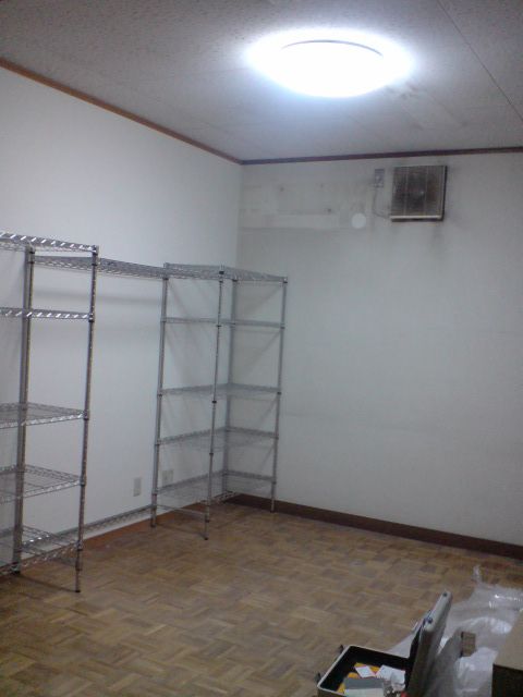 完成。照明も付いてた