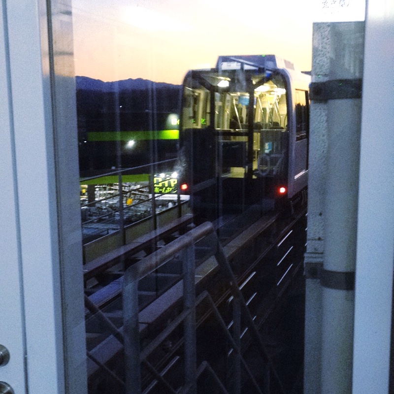 リニモ 長久手古戦場駅