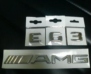 W211amg E63エンブレムスワロフスキー加工 メルセデス ベンツ Eクラス セダン By 小悪魔たかっきー みんカラ