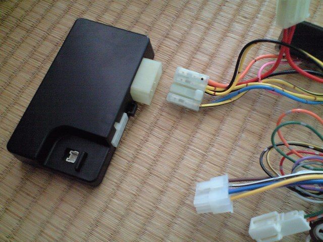 ユピテル・VE-E67R取付①（スズキ ワゴンRスティングレー・MH23S