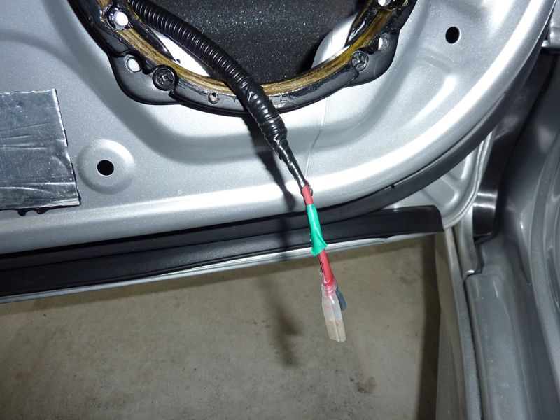 パワーアンプとスピーカーケーブルを取り付けてみる その2(ホンダ