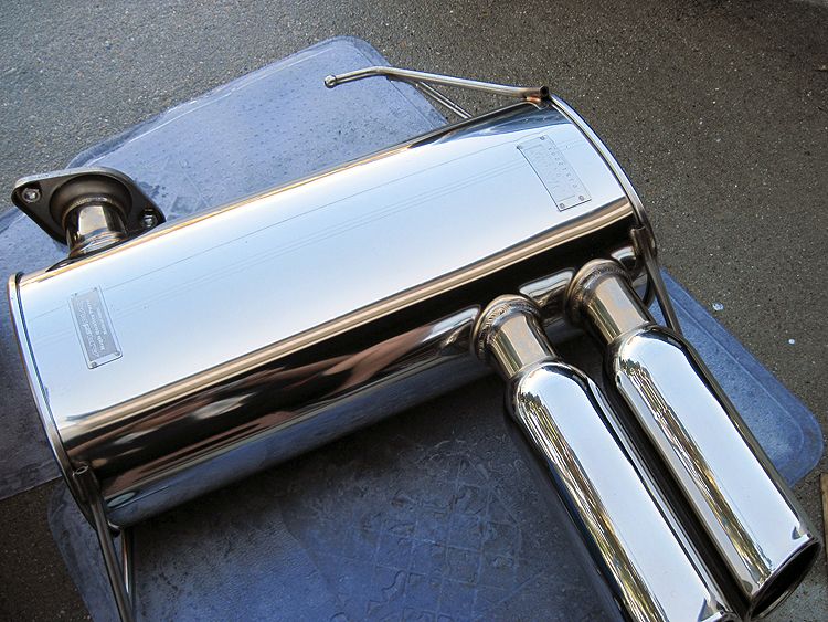 BMW E92 アーキュレーマフラー取り付け・・・DIY挫折編（BMW 3
