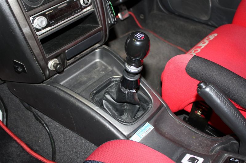シフトブーツ取付（スバル インプレッサ WRX STI）by しまさ