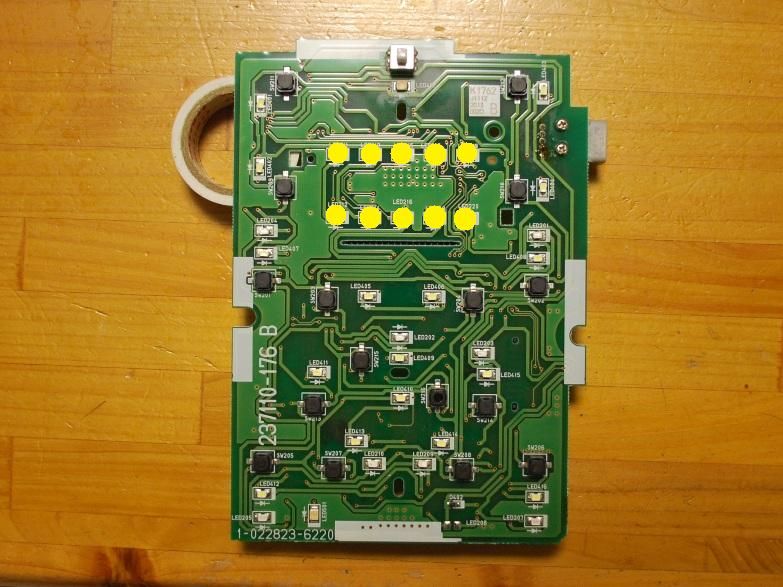 LED打ち換え(エアコンパネル液晶バックライト)（トヨタ