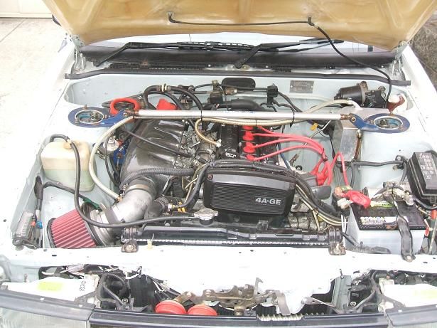 AE86 パンダトレノ整理整頓エンジンルーム内見聞録 - YouTube