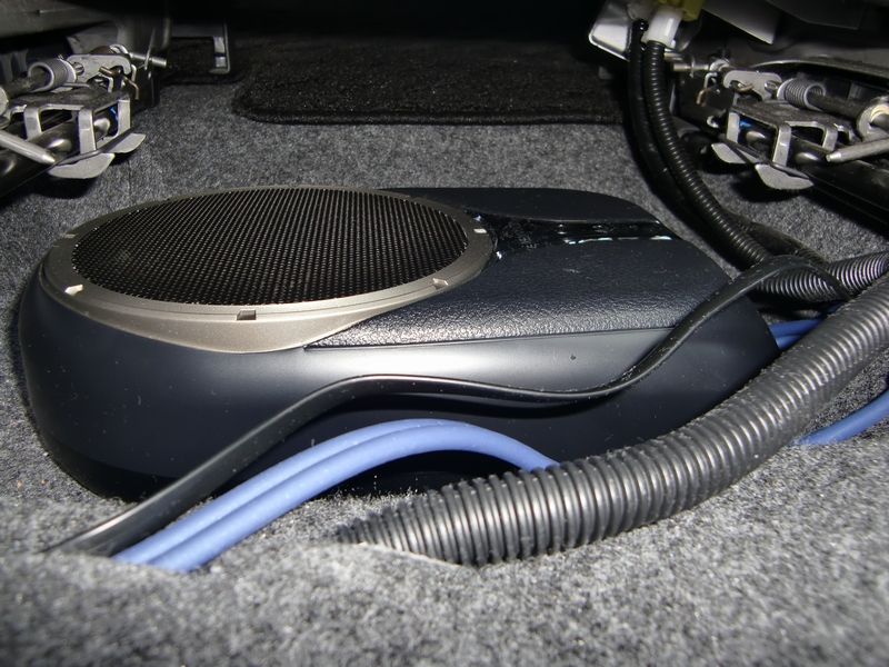 サブウーファー ケンウッド KSC-SW01 取付 その1 本体設置編