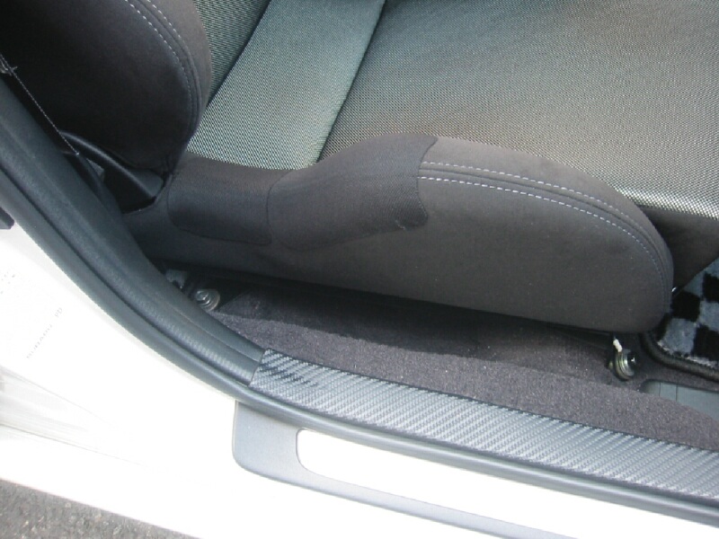 RECARO SR-7 擦れ防止 布地張り（スバル レガシィツーリング