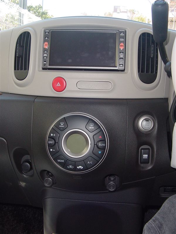 ディーラーオプションHS310D‐W用できナビ取り付け （日産
