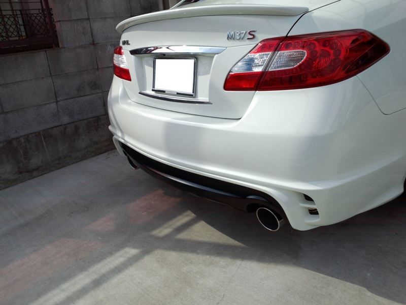 純正オプション S－TUNEスポーツマフラー（日産 フーガ