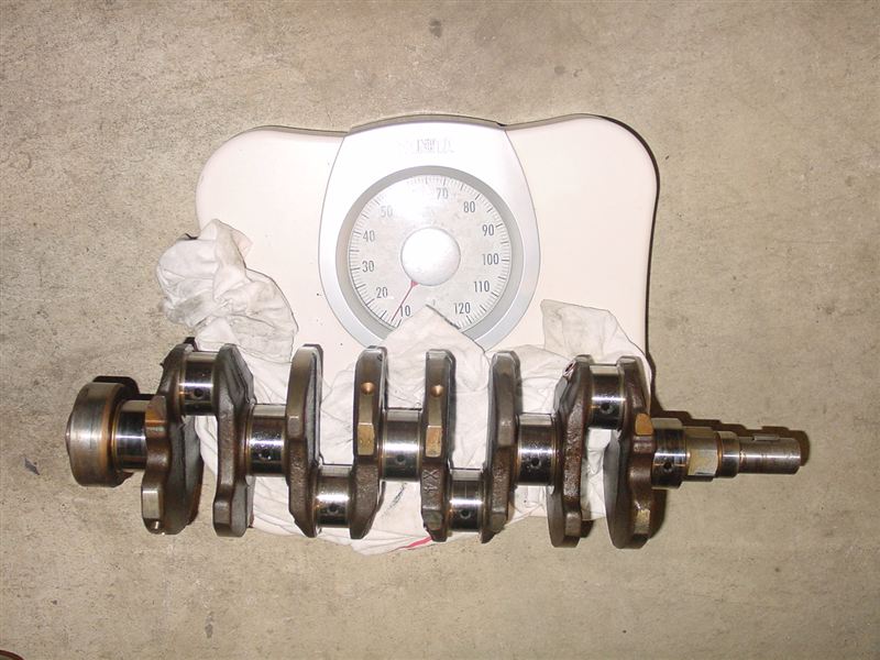 ☆AE111用クランクシャフト重量測定☆(トヨタ カローラレビン ☆AE111用クランクシャフト重量測定☆(トヨタ カローラレビン