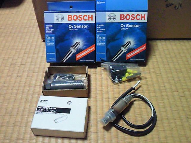 O2ｾﾝｻｰの交換 その①（日産 スカイラインGT‐R・R33）by