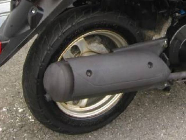 ホンダ リード100 純正リアホイール 42650-GCS-000ZA
