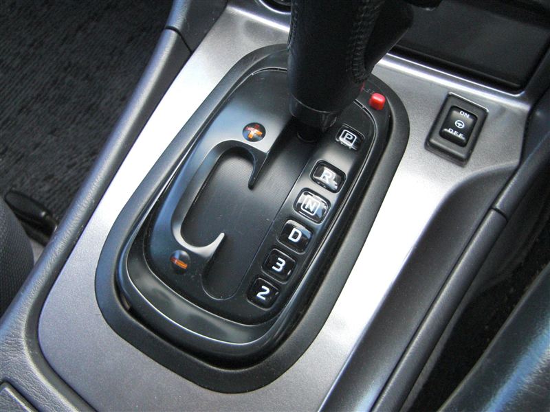 シフトパネル&ノブ交換&LED化（日産 スカイライン・R34）by ハラ