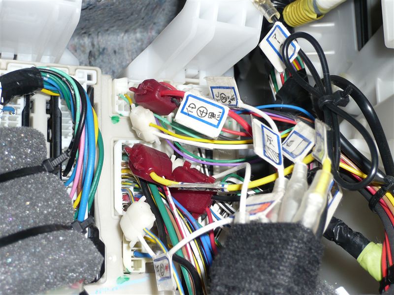 ISLEQ 車速連動ドアロックユニットSLU-01取付
